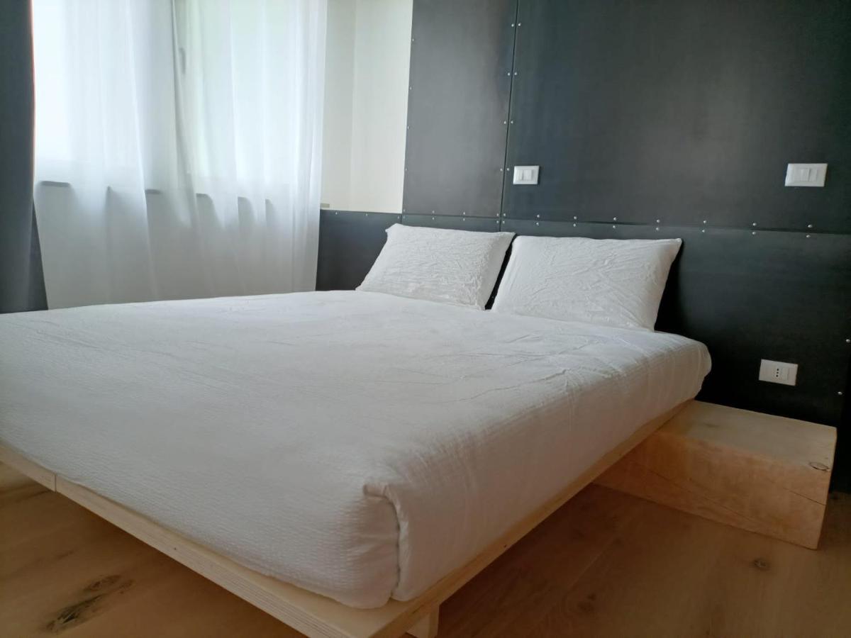 Le Meridiane City Rooms In Trient Exterior foto