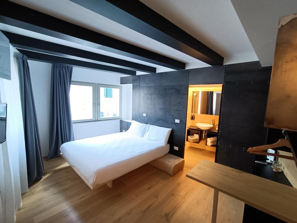 Le Meridiane City Rooms In Trient Exterior foto