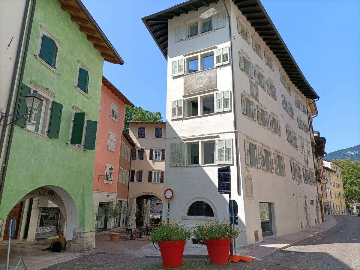Le Meridiane City Rooms In Trient Exterior foto