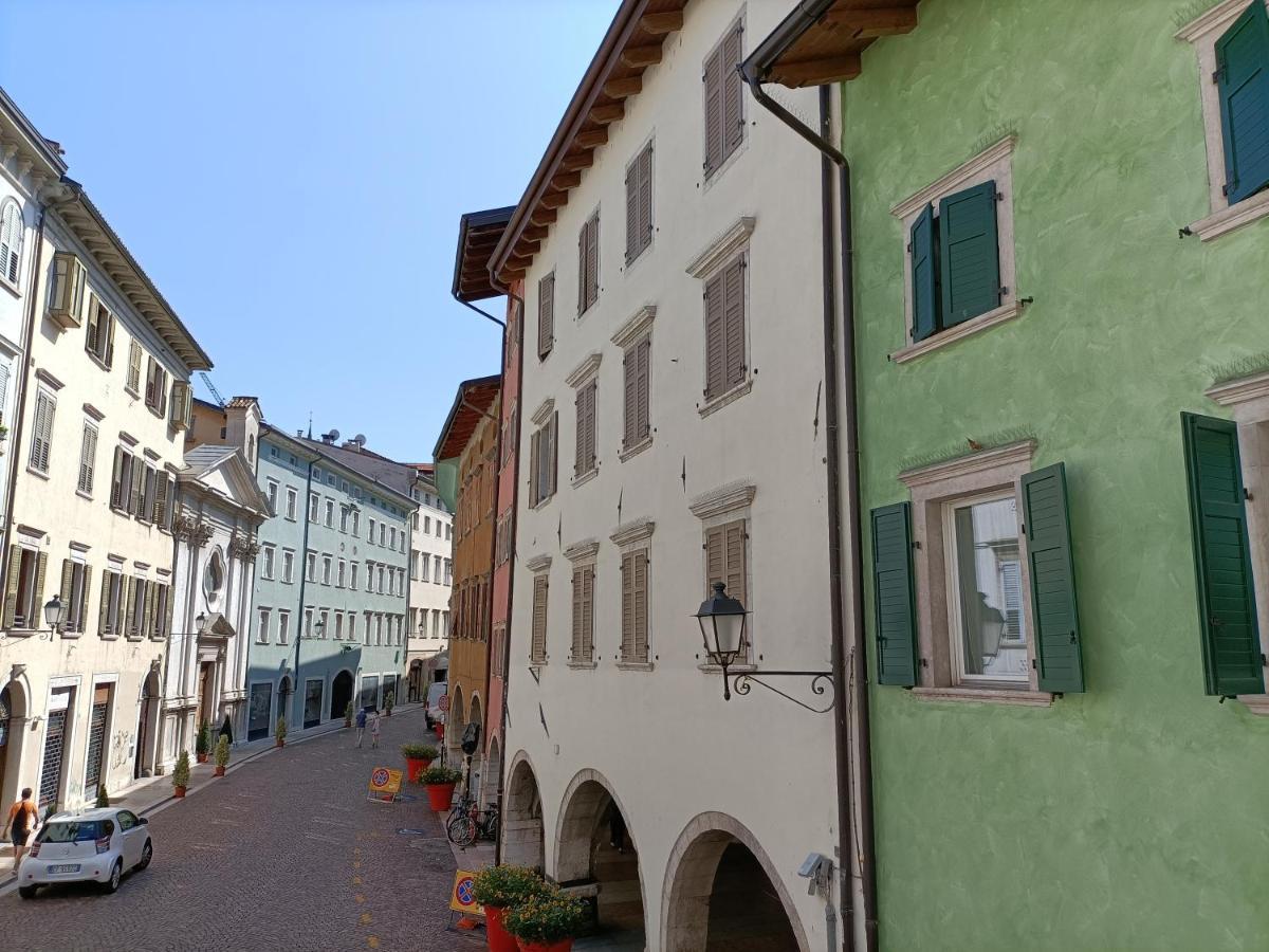 Le Meridiane City Rooms In Trient Exterior foto